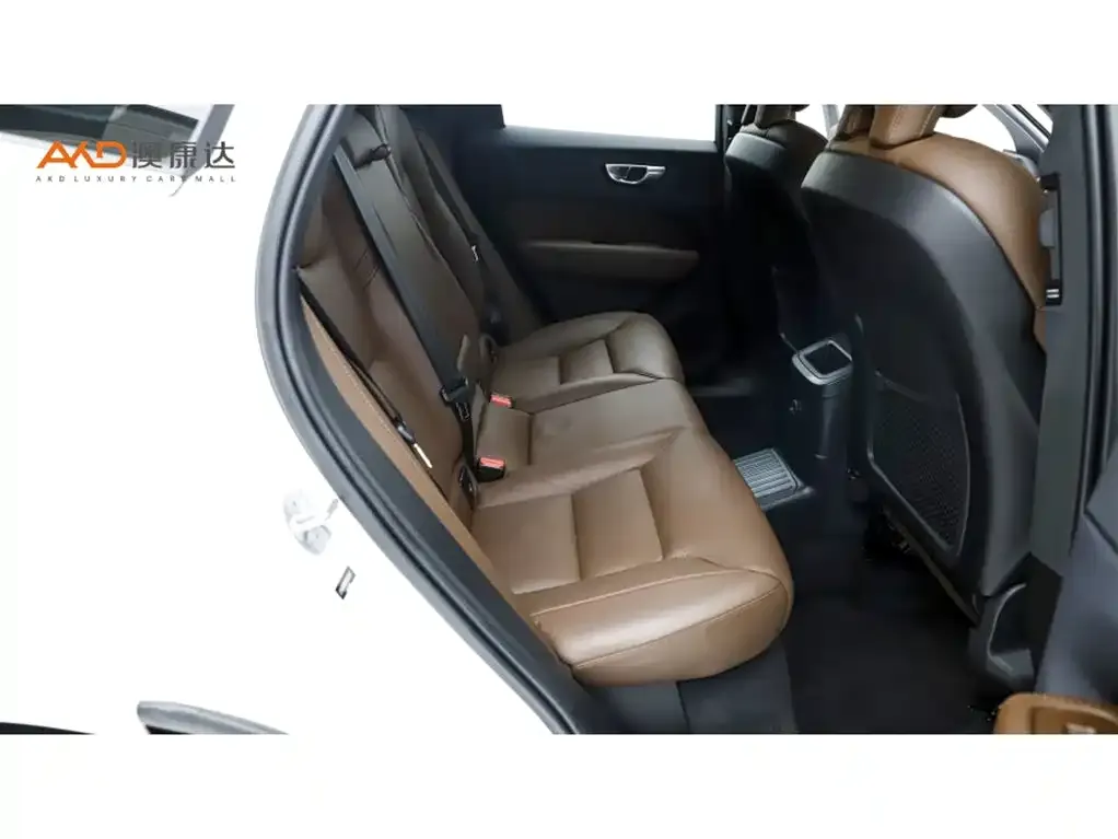 [object Object] XC60 PHEV 2023 из CN, фото 8