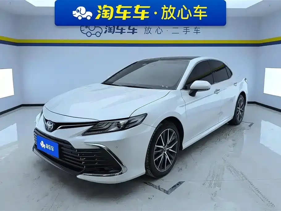 Toyota Camry 2022 из CN, фото 1