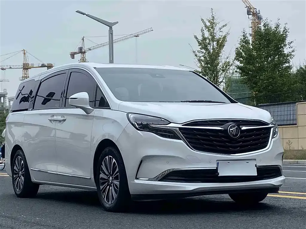 Buick GL8 2021 из CN, фото 3