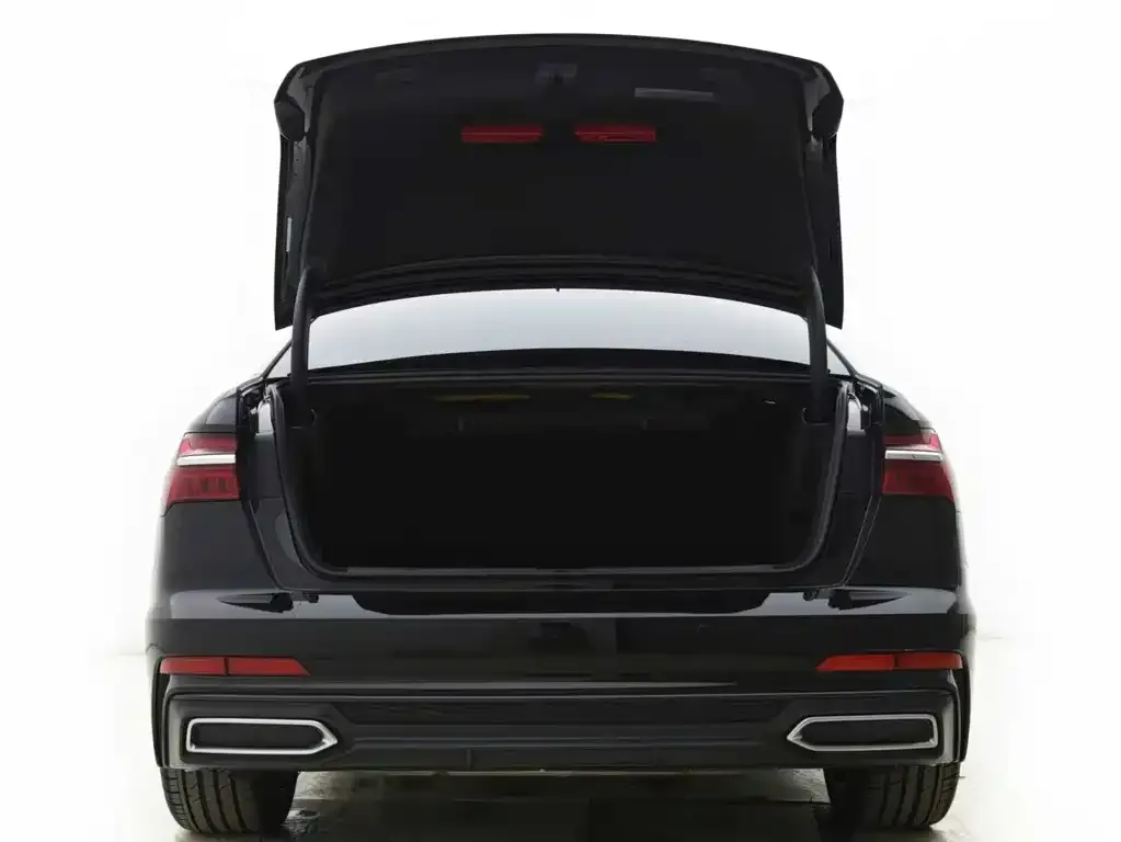 Audi A6L 2022 из CN, фото 7
