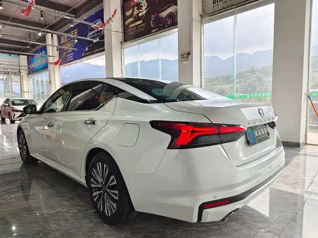 Nissan Teana 2023 из CN, фото 4