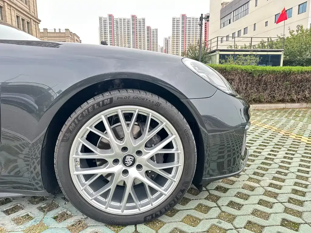 Porsche Panamera 2023 из CN, фото 3