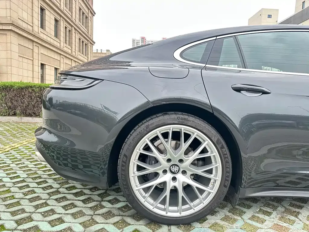 Porsche Panamera 2023 из CN, фото 4