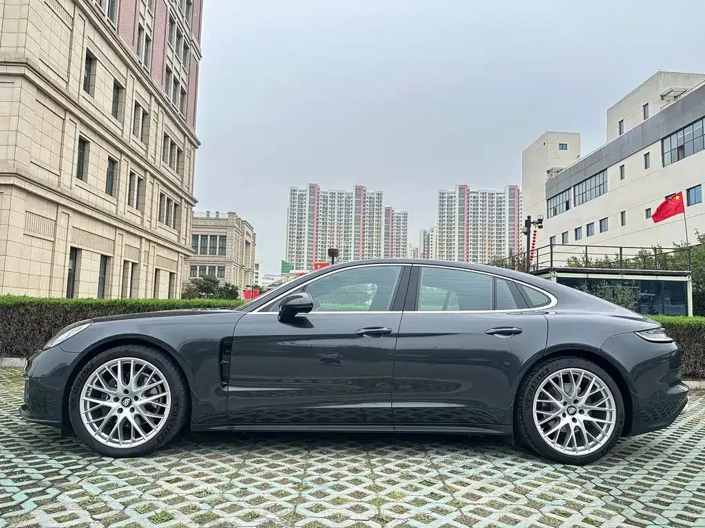 Porsche Panamera 2023 из CN, фото 7