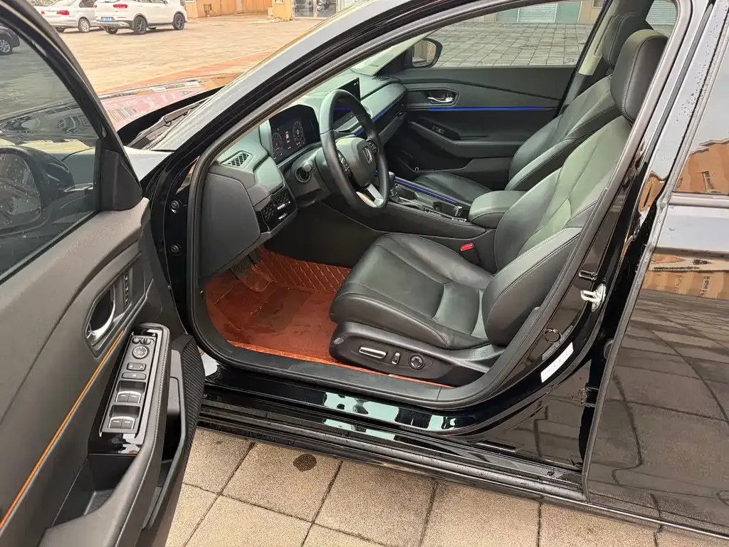 Honda Accord — фото 2