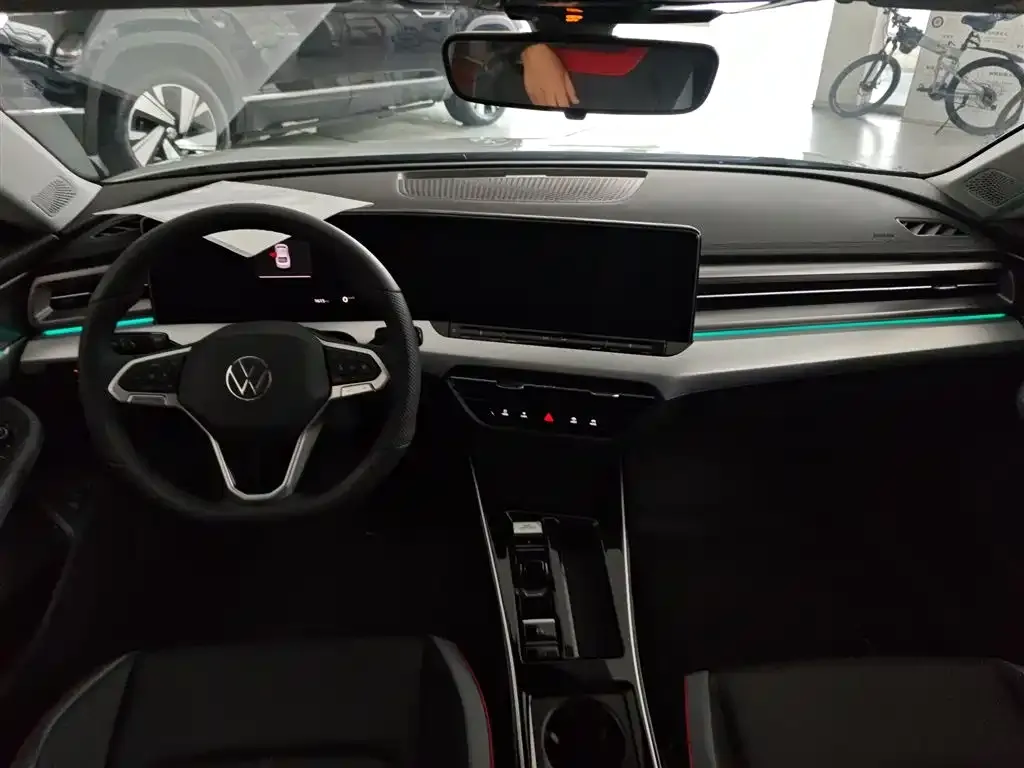 Volkswagen Lamando 2024 из CN, фото 10