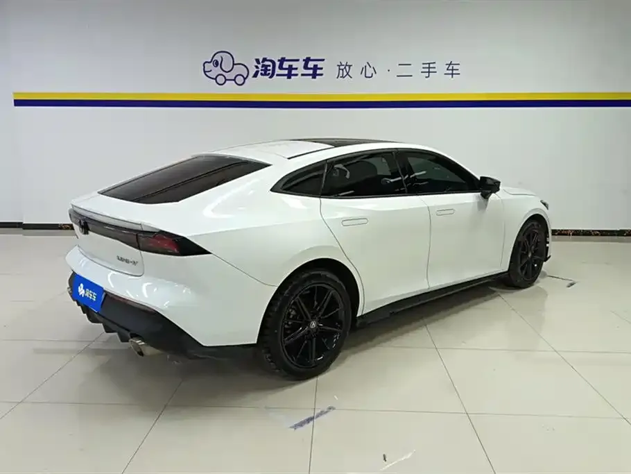 Changan UNI-V 2023 из CN, фото 3