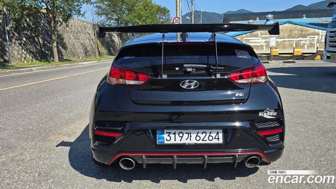 Hyundai Veloster — фото 4