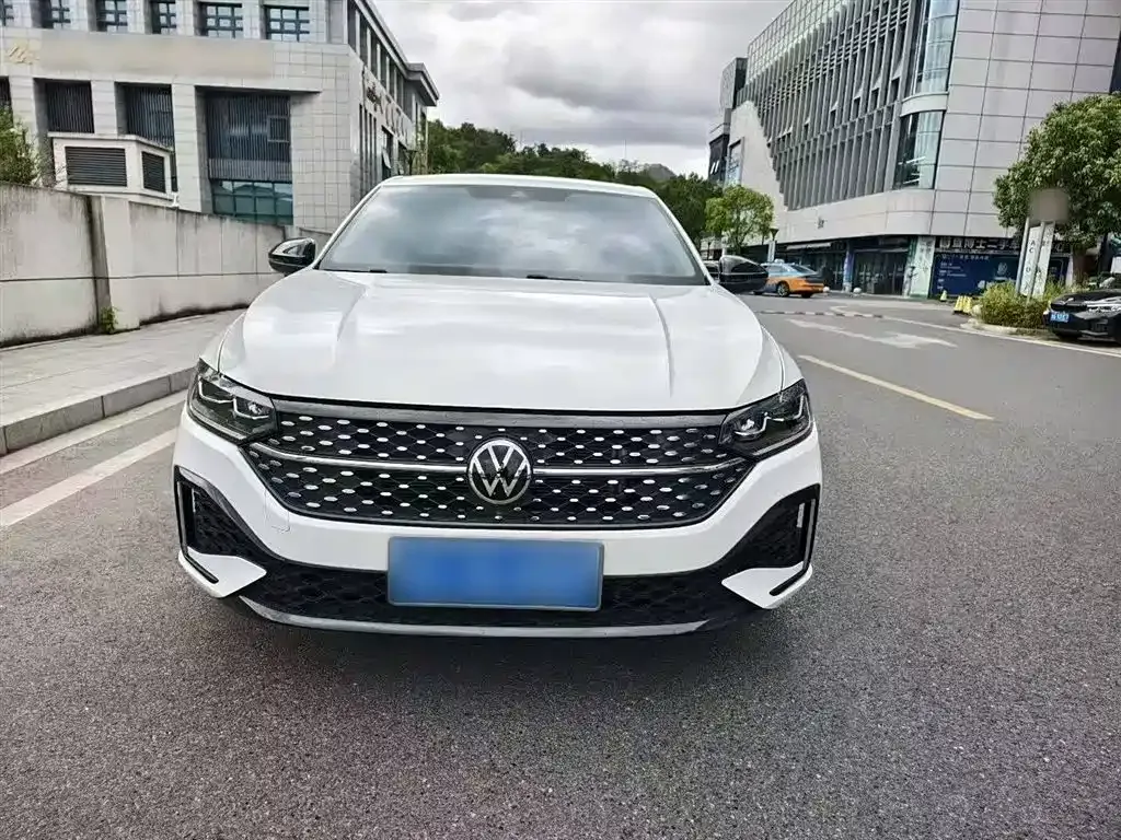 Volkswagen Lavida 2023 из CN, фото 3