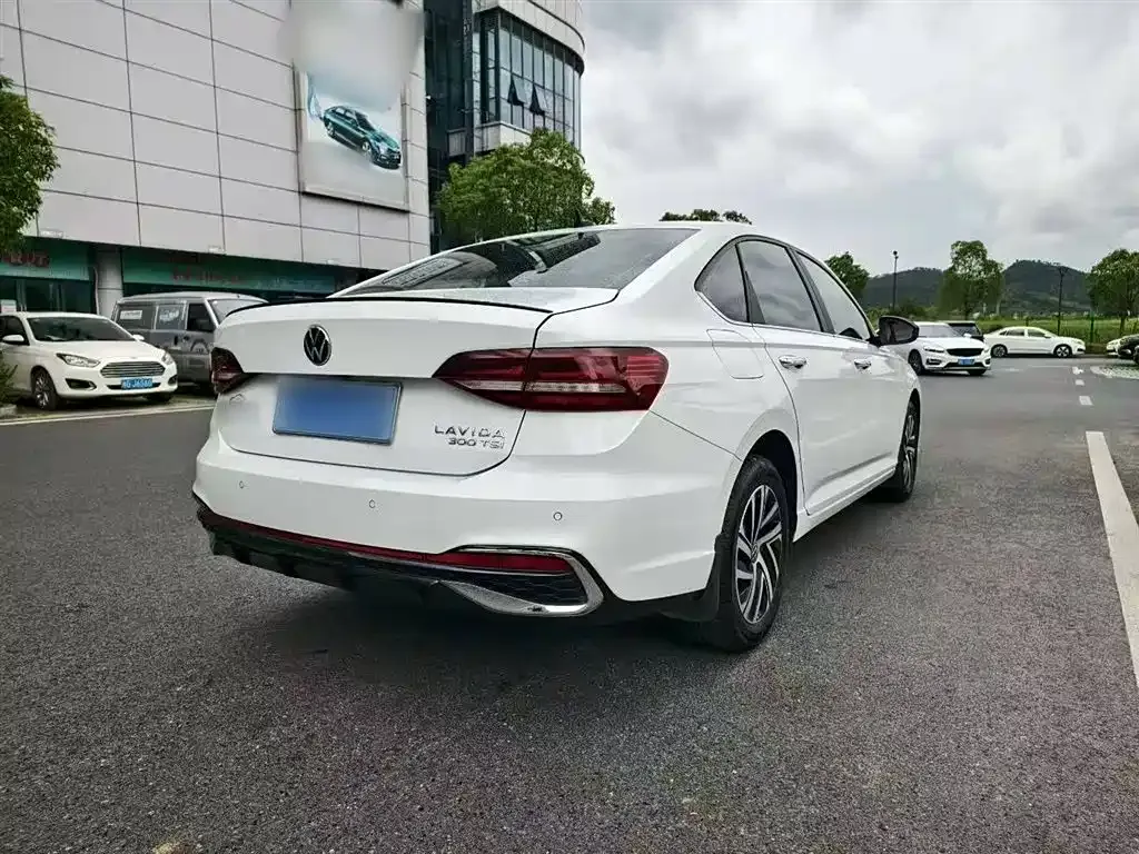 Volkswagen Lavida 2023 из CN, фото 6