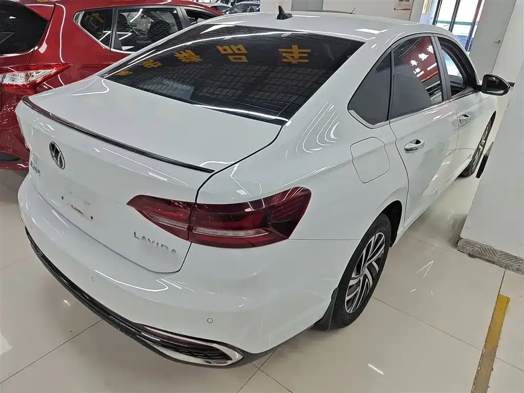 Volkswagen Lavida 2023 из CN, фото 7