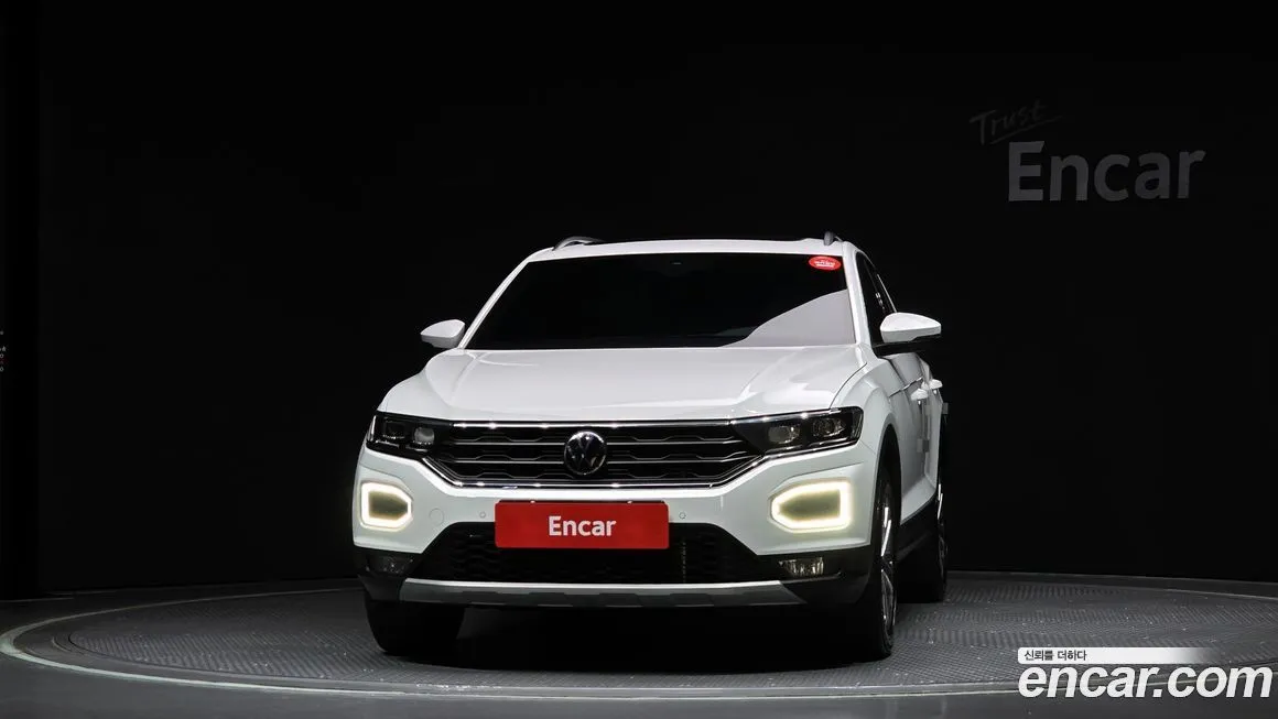 Volkswagen T-Roc — фото 3