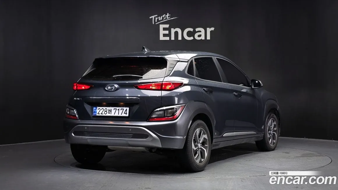 Hyundai Kona 2021 из KR, фото 2