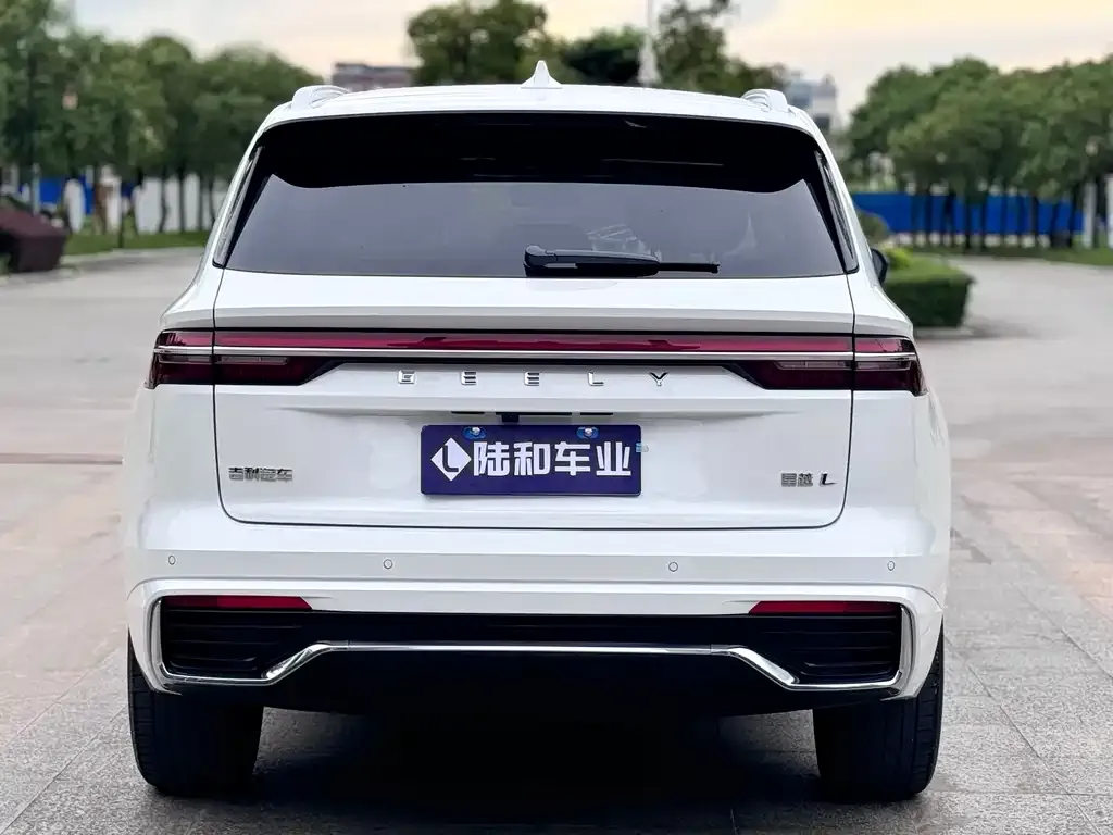 Geely Xingyue L — фото 6