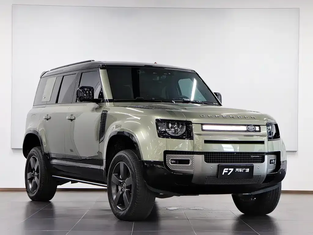 Land Rover Defender 2023 из CN, фото 3