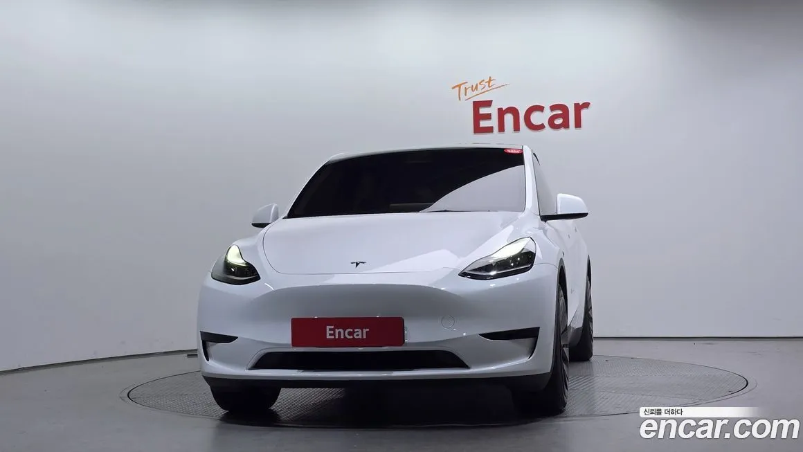 Tesla Model Y 2023 из KR, фото 3