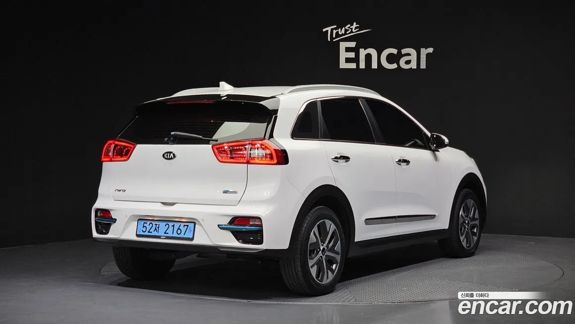 Kia Niro — фото 2