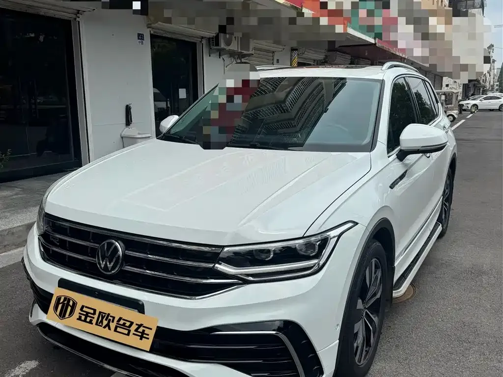 Volkswagen Tiguan L 2023 из CN, фото 1