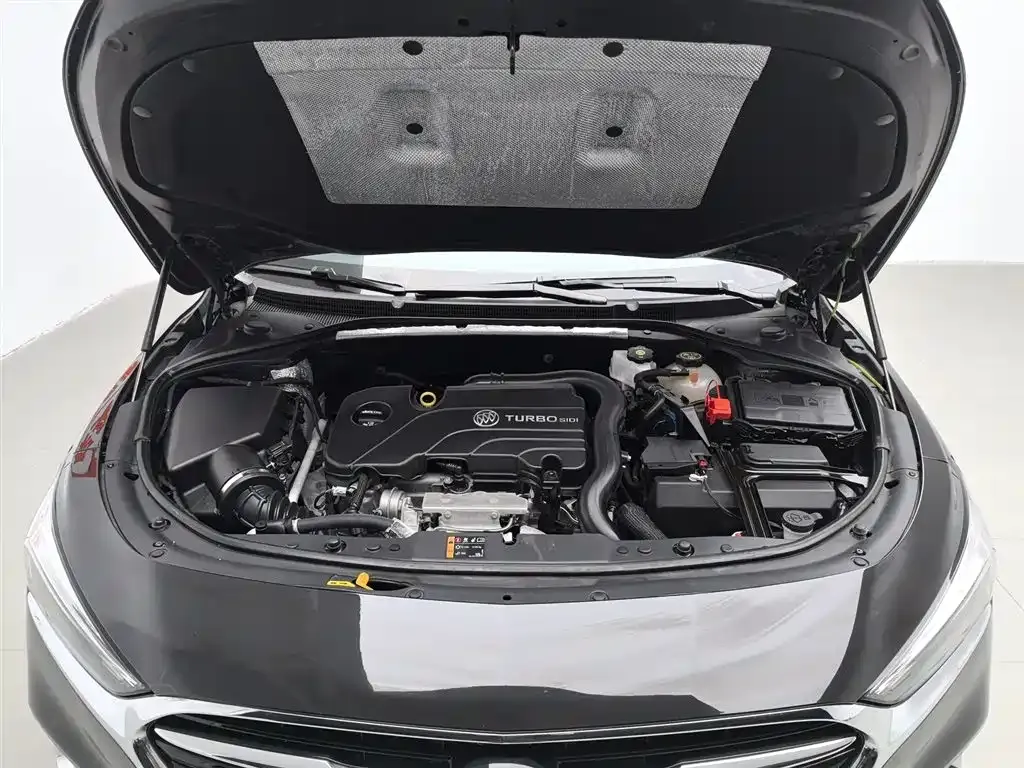 Buick LaCrosse 2022 из CN, фото 6