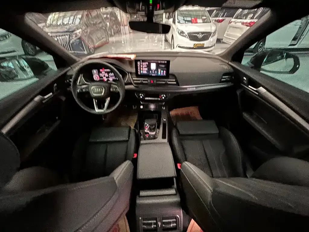 Audi Q5L 2024 из CN, фото 10