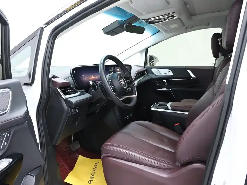 Buick Century 2024 из CN, фото 8
