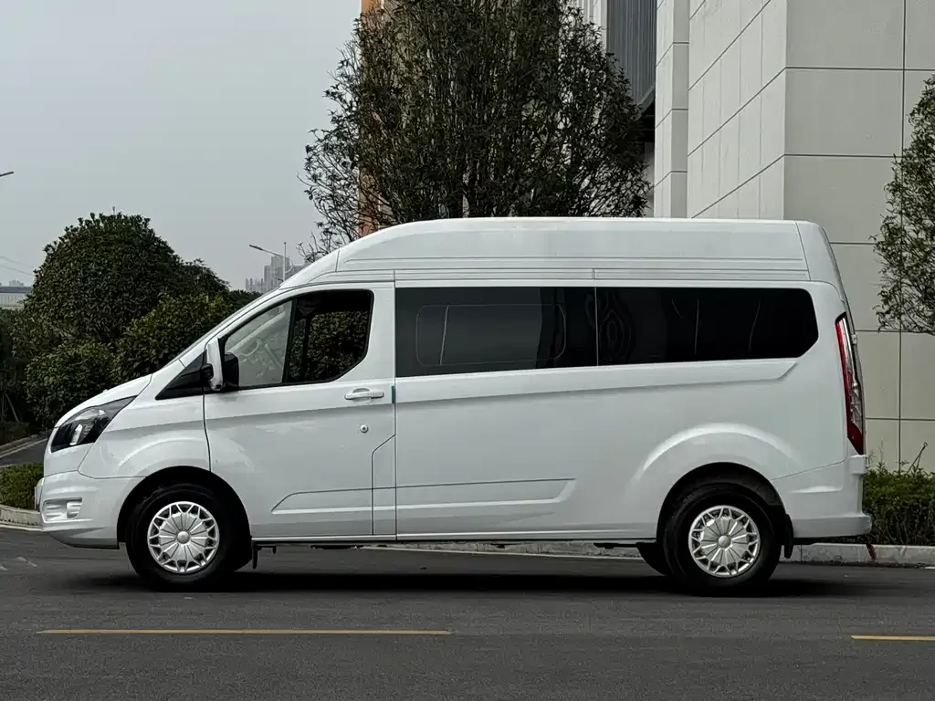 Ford Transit 2021 из CN, фото 5