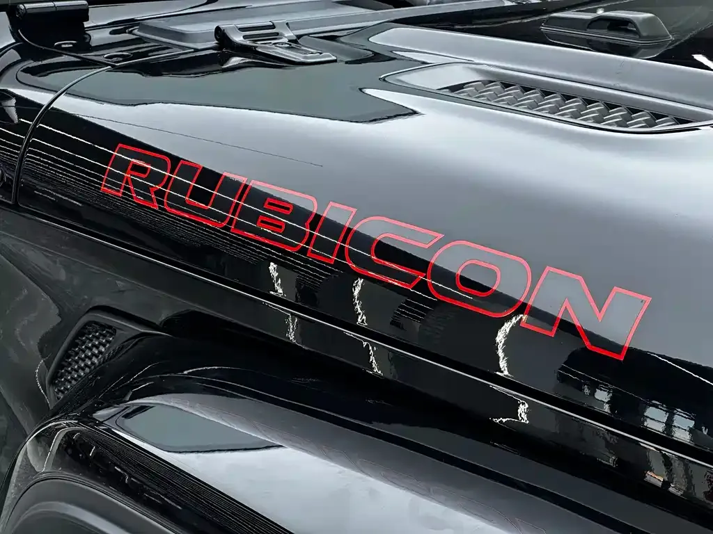 Jeep Wrangler 2023 из CN, фото 10