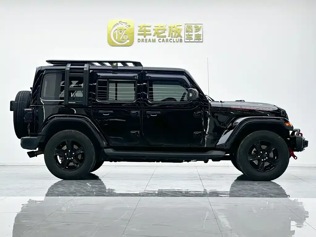 Jeep Wrangler 2023 из CN, фото 7