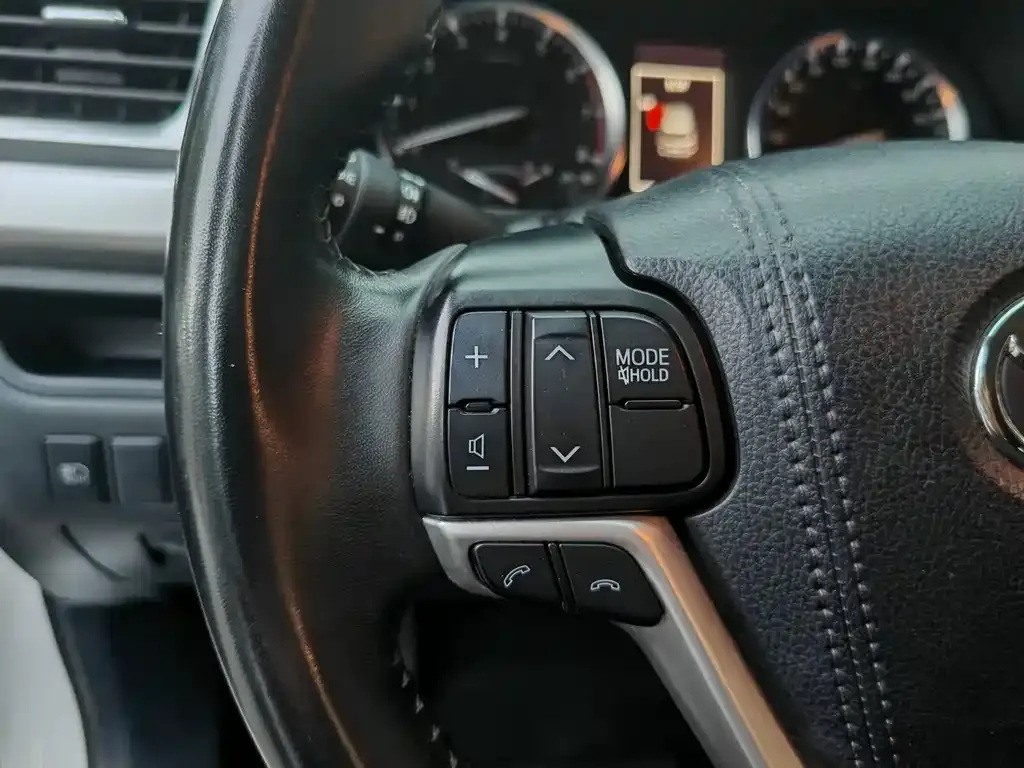 Toyota Highlander 2021 из CN, фото 10