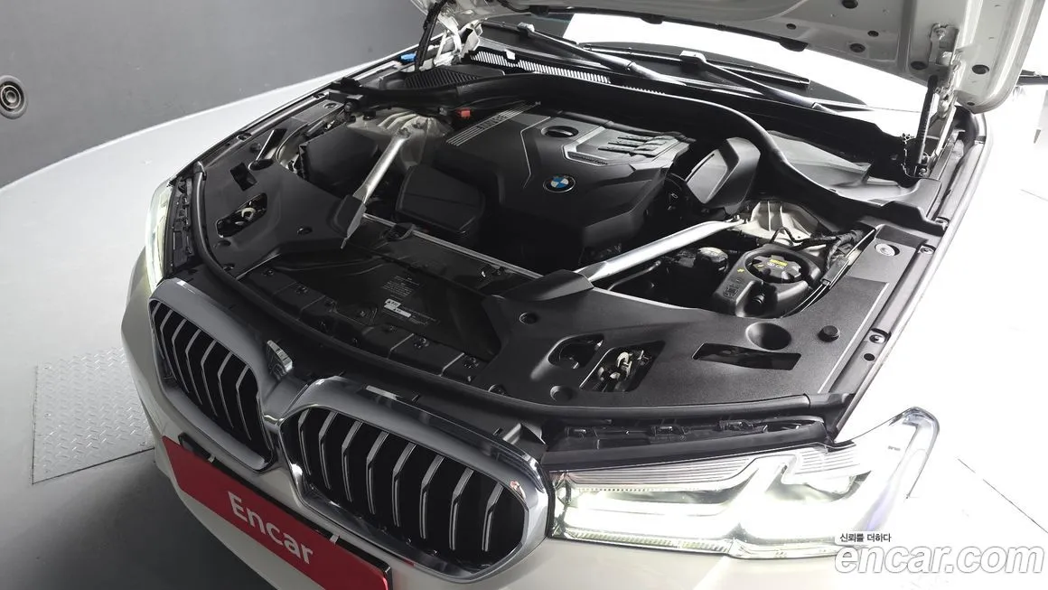 BMW 5-Series 2021 из KR, фото 6