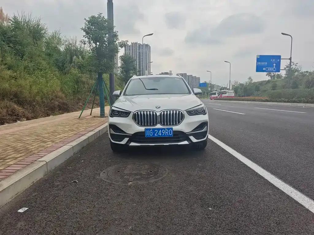 BMW X1 2021 из CN, фото 2