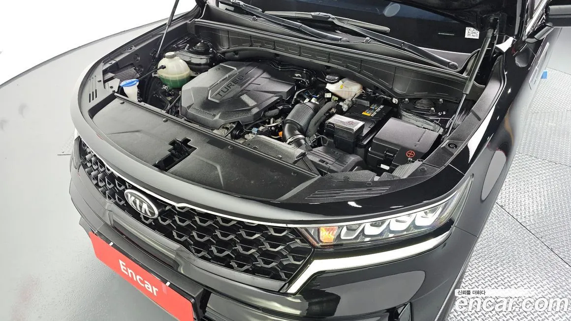 Kia Sorento — фото 6