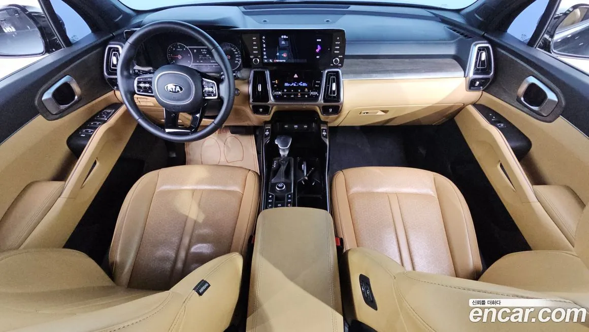 Kia Sorento — фото 7
