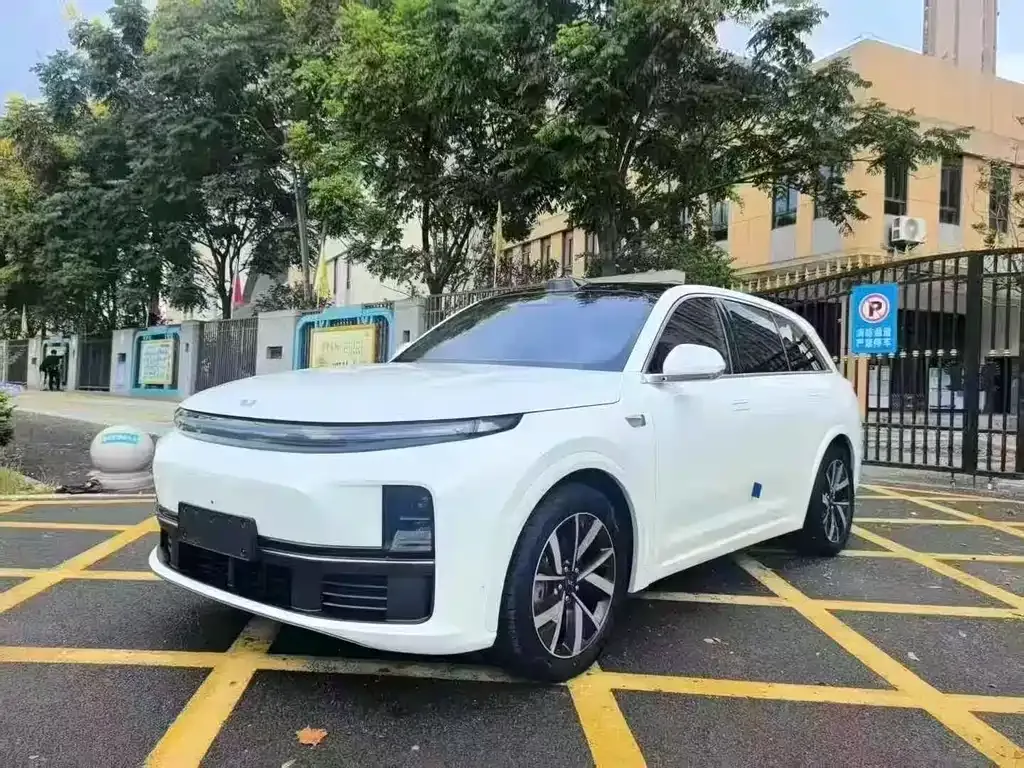Li Auto L7 2023 из CN, фото 1