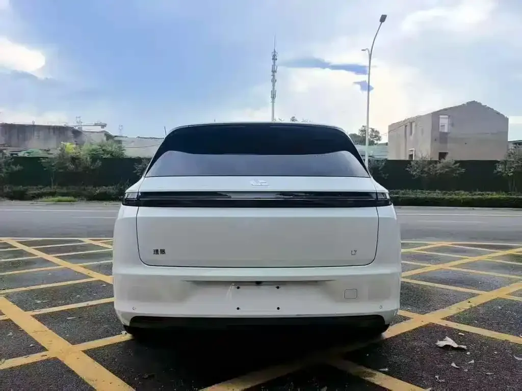 Li Auto L7 2023 из CN, фото 8