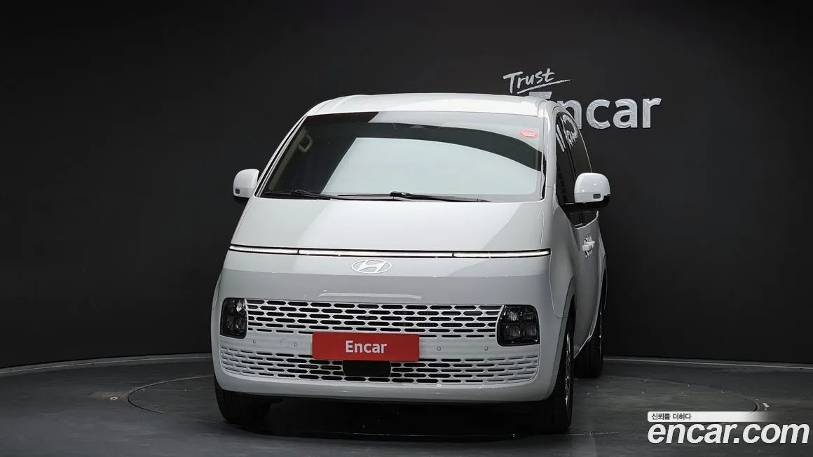 Hyundai Staria 2025 из KR, фото 3
