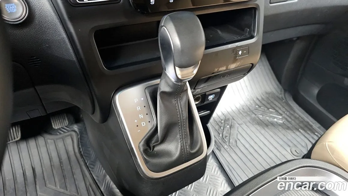 Hyundai Staria 2025 из KR, фото 9
