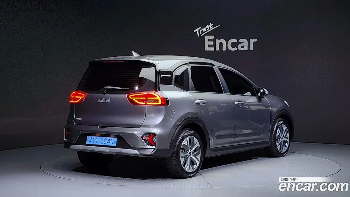 Kia Niro — фото 2