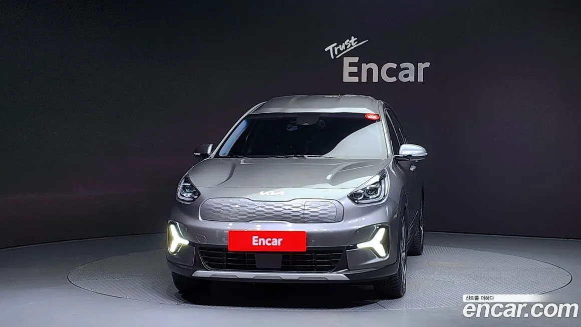 Kia Niro — фото 3