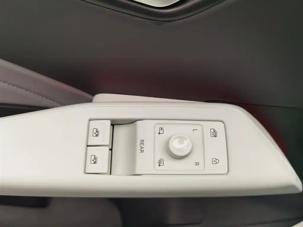 Volkswagen ID.3 2025 из CN, фото 9