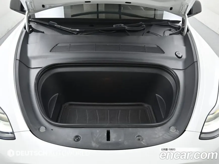 Tesla Model Y 2021 из KR, фото 6