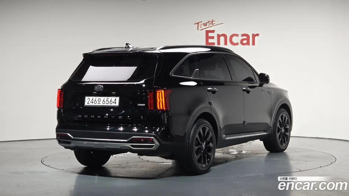 Kia Sorento — фото 2
