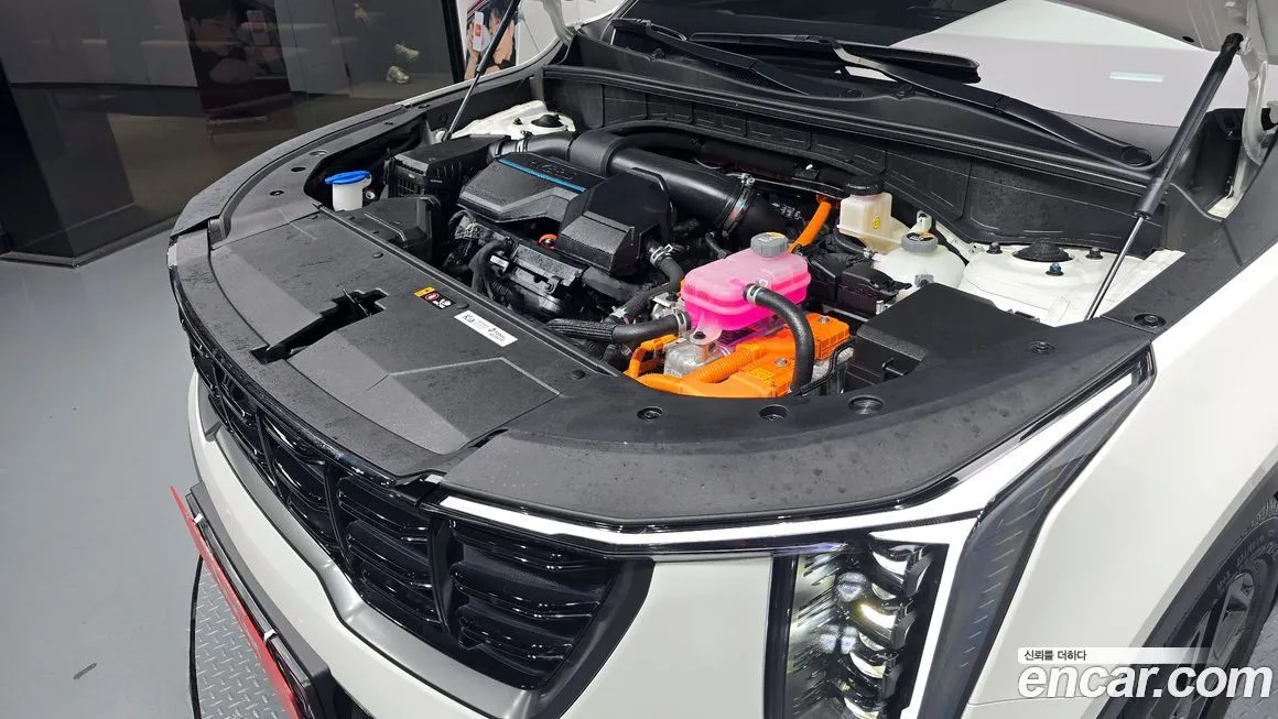Kia Sorento — фото 6