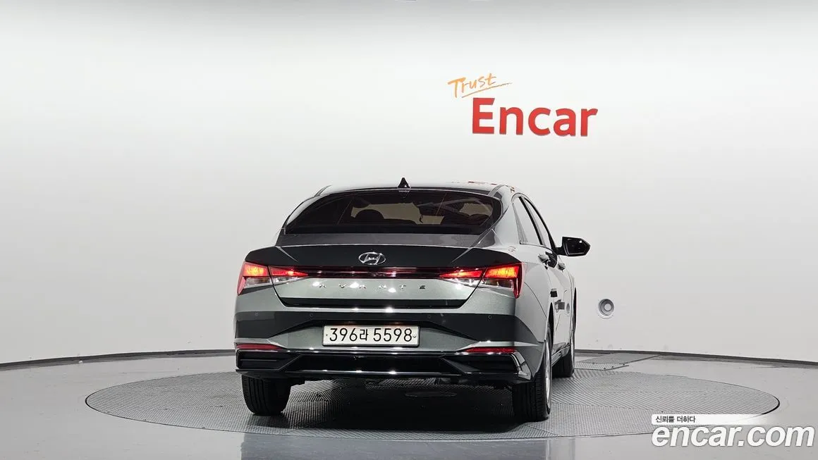 Hyundai AVANTE 2021 из KR, фото 4