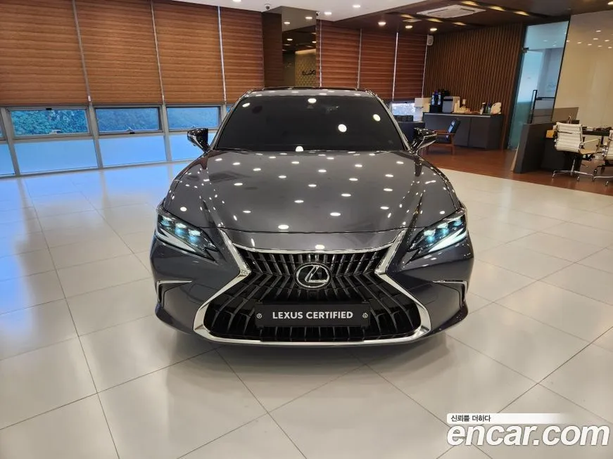 Lexus ES 2025 из KR, фото 3