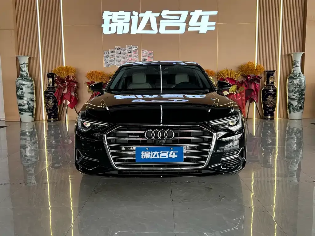 Audi A6L 2023 из CN, фото 2
