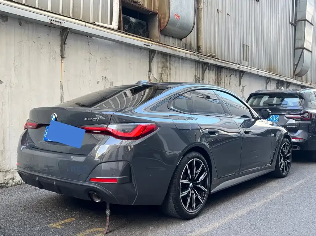 BMW 4 Series 2022 из CN, фото 3