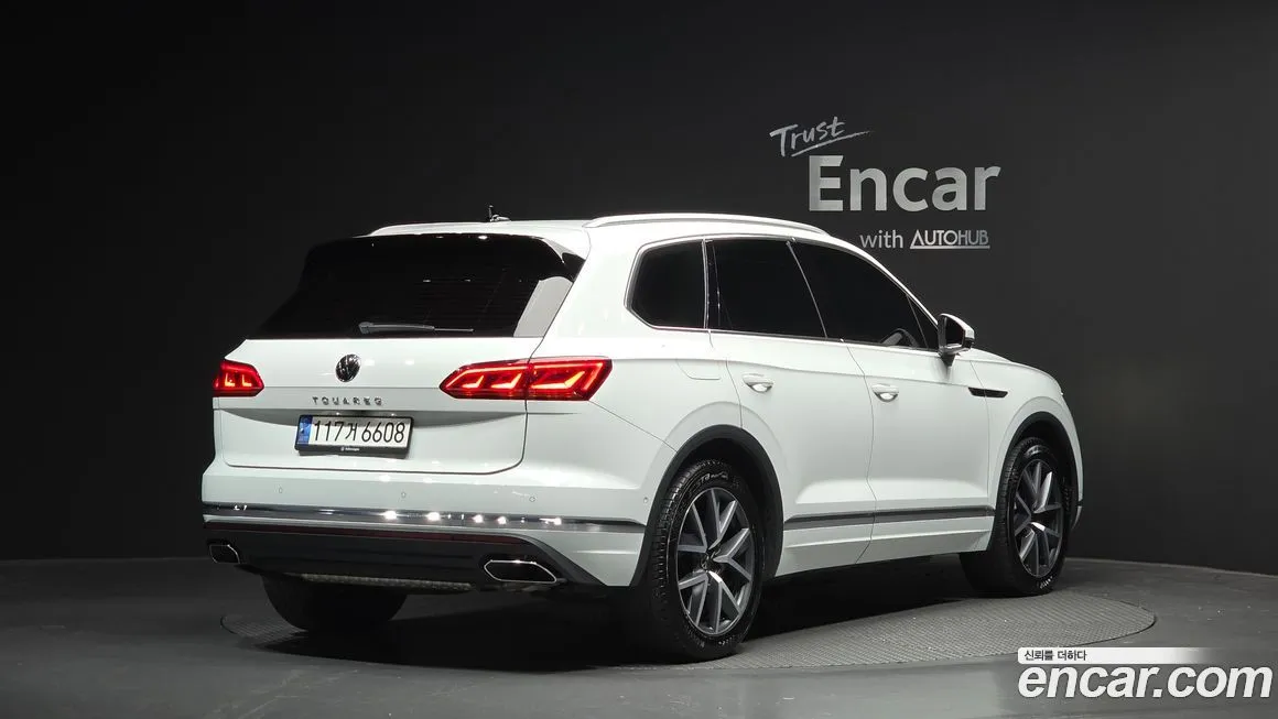 Volkswagen Touareg 2022 из KR, фото 2