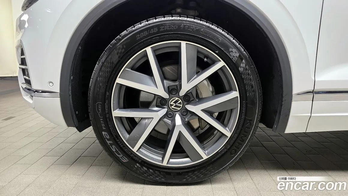 Volkswagen Touareg 2022 из KR, фото 5