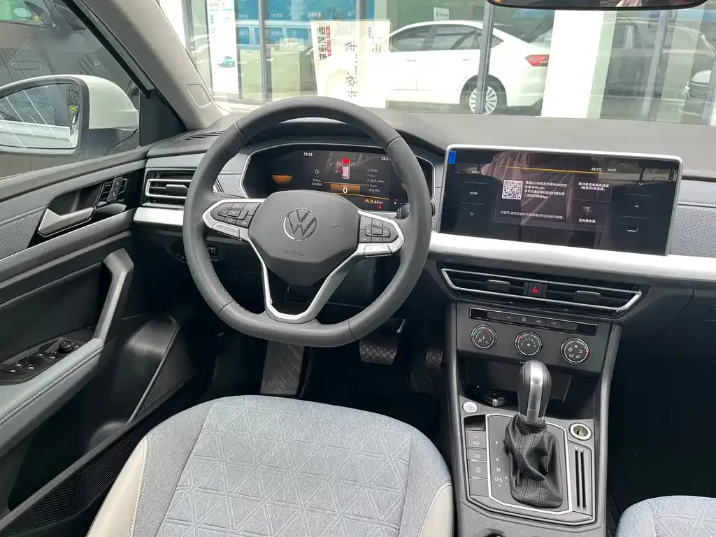 Volkswagen Lavida 2024 из CN, фото 6